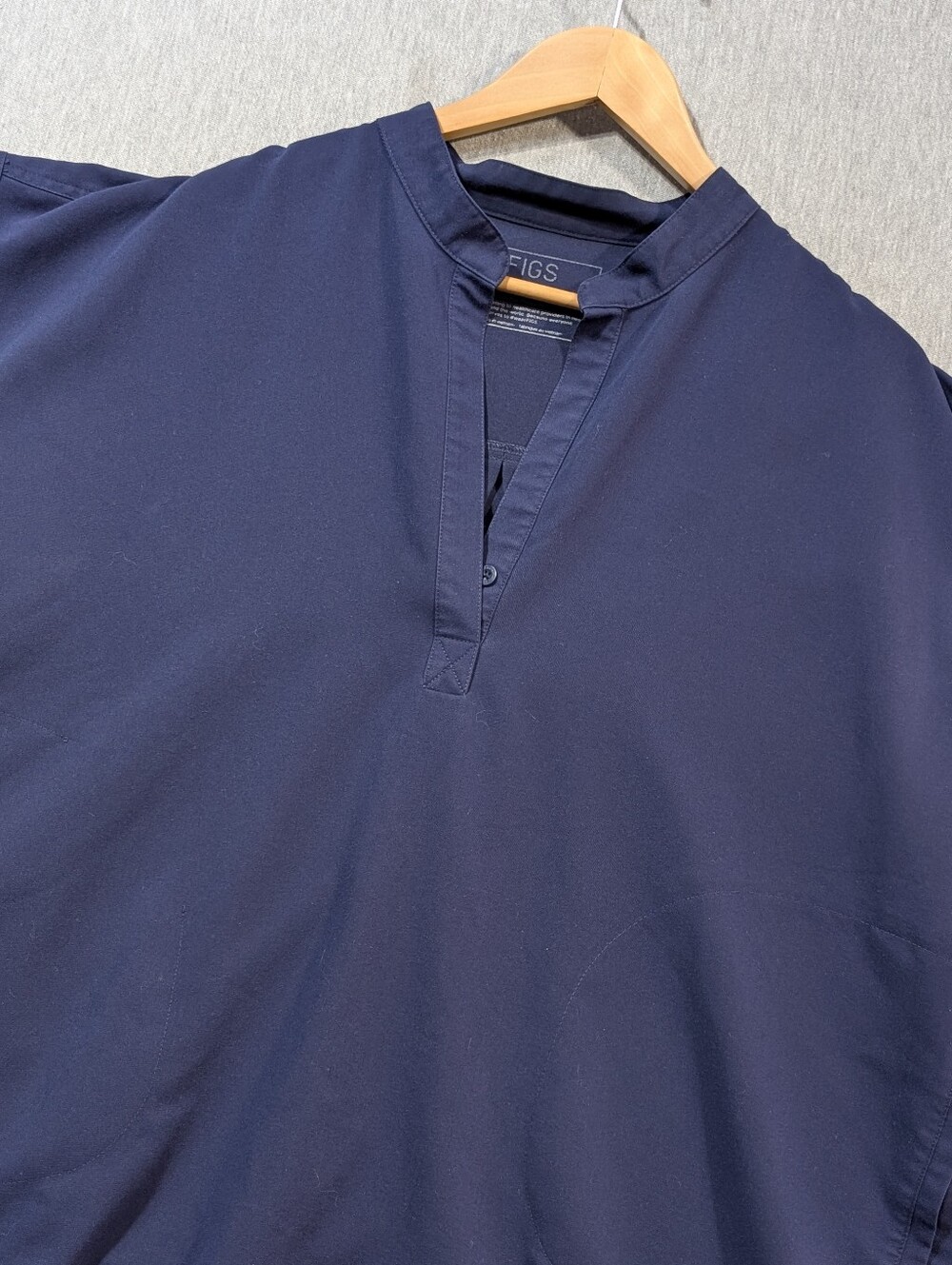 Figs Rafaela Oversized Scrub Top Women's XL Navy Blue